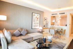 Signature Holiday Homes - Extravagant Apartments in Paramount,Business Bay
